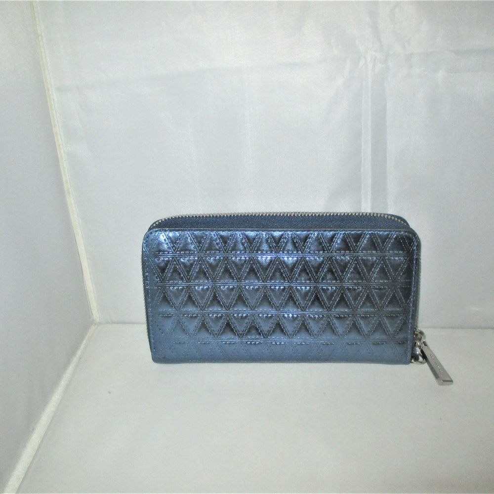 Michael Kors Mercer Flat Multi-Function Phone Case - Picture 2 of 8